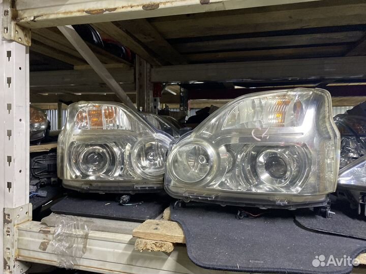 Фара Nissan X-Trail T31 правая левая