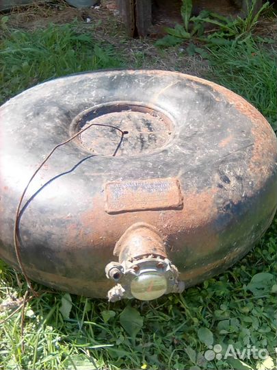 Газовый баллон для автомобиля