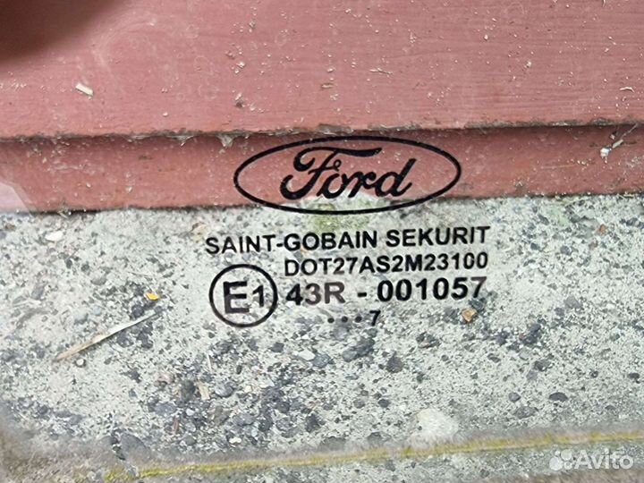 Стекло задней левой двери Форд Фокус 2 седан