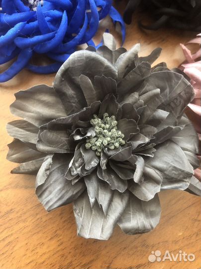 Брошь ручной работы