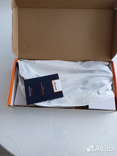 Смеситель для раковины новый