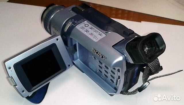 Видеокамера Sony DCR-TRV340