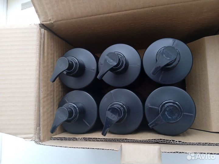 Флакон Пнд 400 мл с дозатором, черные