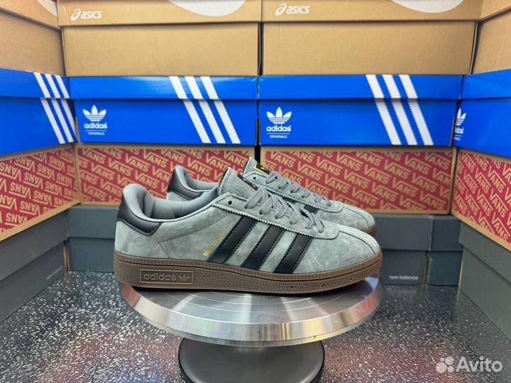 Кроссовки мужские adidas munchen grey