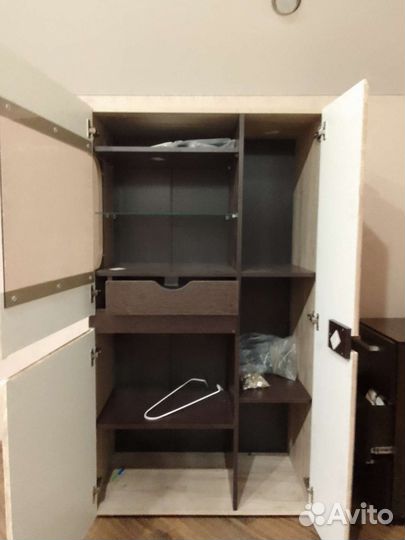 Письменный стол новый