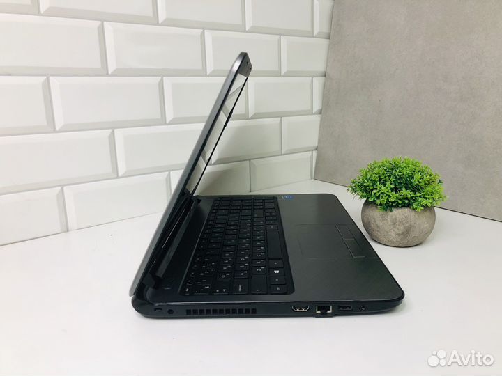 Ноутбук для работы и учебы HP RAM 2gb SSD 120gb