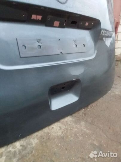 Opel zafira life крышка багажника