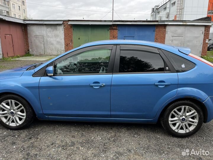 Ford Focus 1.6 AT, 2008, битый, 165 000 км