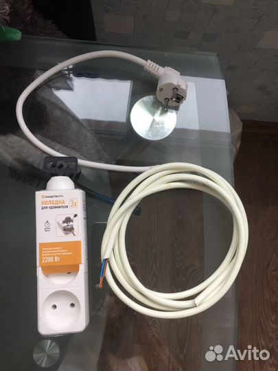 Колодка для удлинителя, лампочки, синяя