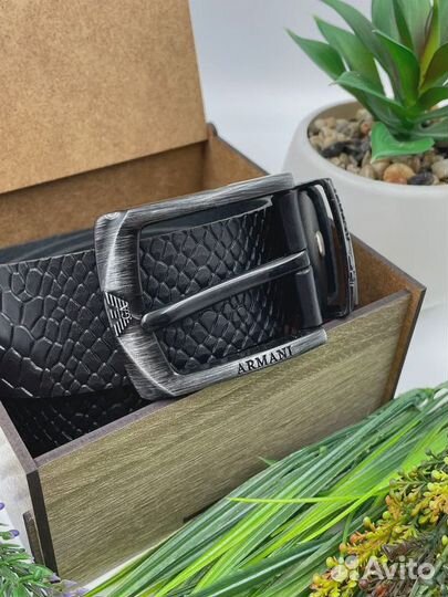 Мужской кожаный ремень Emporio Armani
