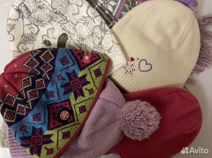 Пакетом отличные качественные шапки и шарфы
