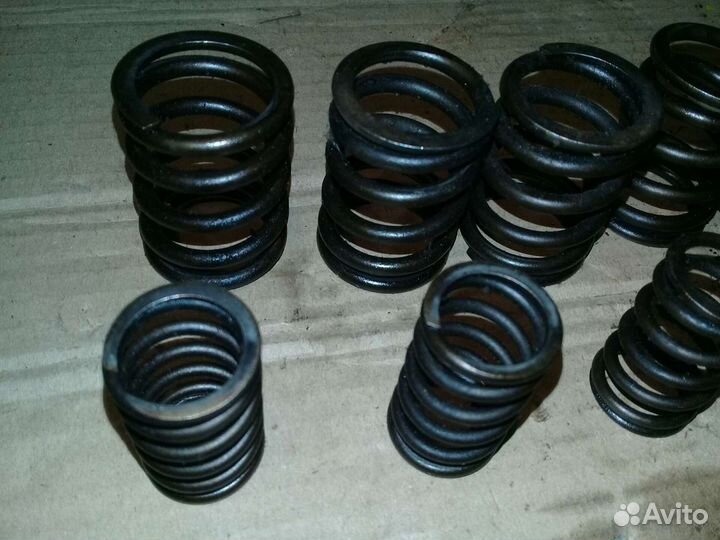 Пружина клапана 2.3 Volkswagen Passat B5