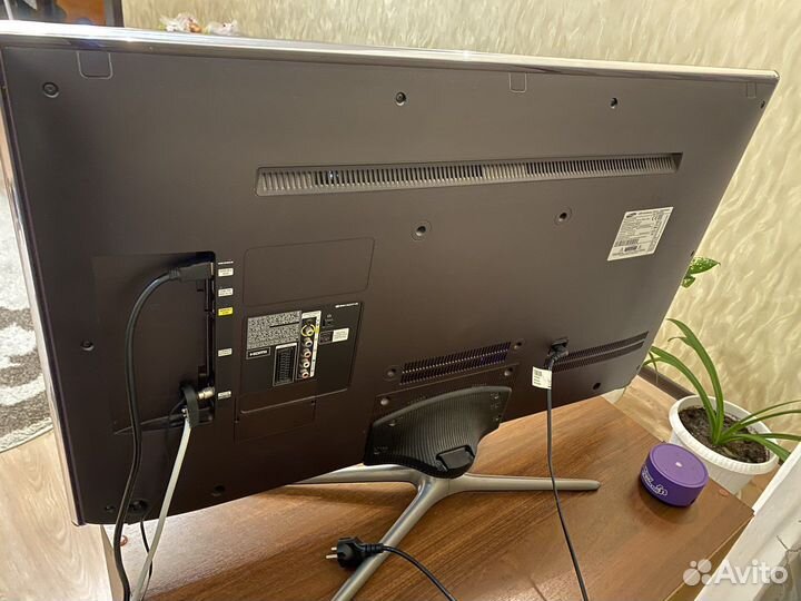 Телевизор samsung