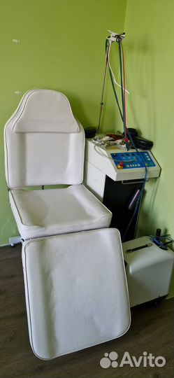 Косметологическое кресло бу