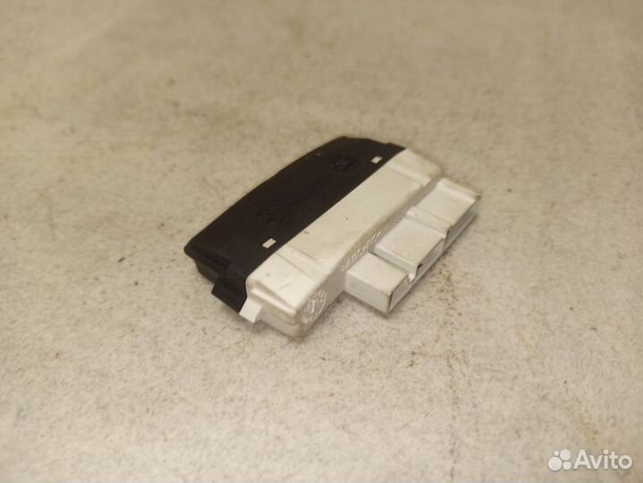 Блок управления подогревом руля