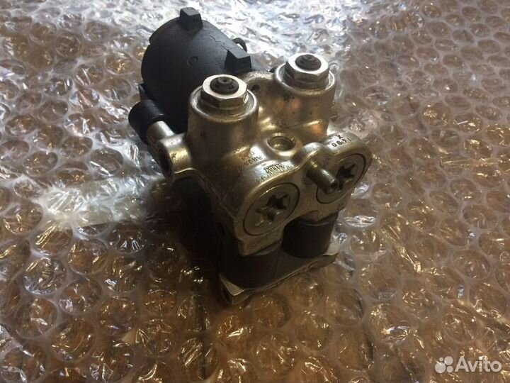 Запчасти на w124