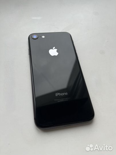 iPhone 8, 64 ГБ