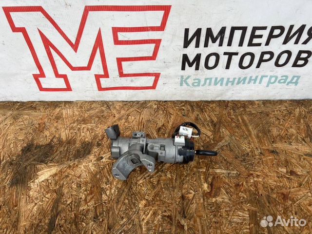 Замок зажигания Hyundai Solaris седан G4FC 2013