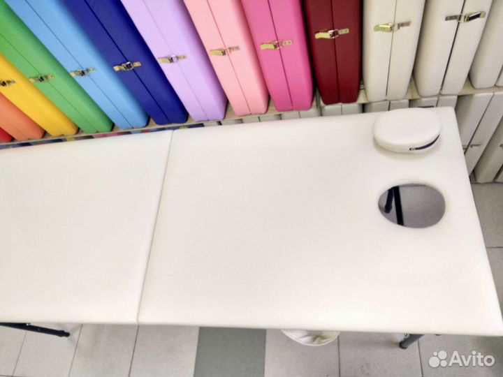 Массажный стол