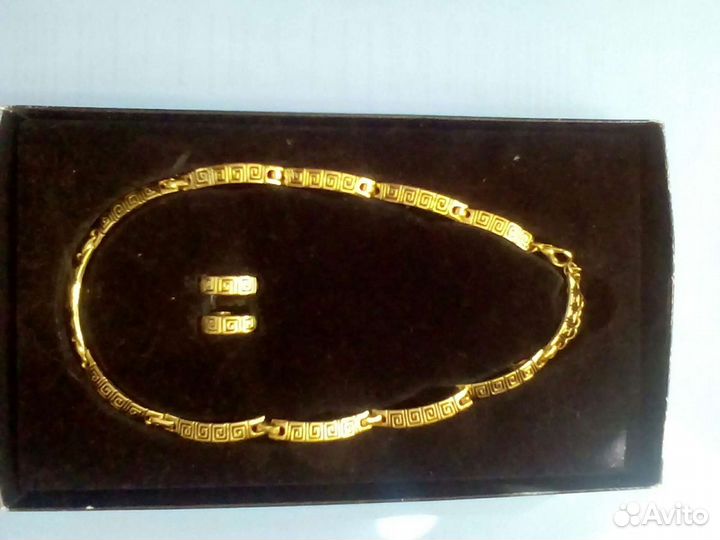 Комплект новый серьги и ожерелье