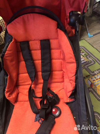 Текстиль и капюшое на коляску yoya