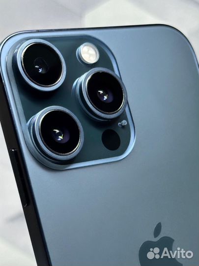 iPhone XR в корпусе 15 pro 128 gb
