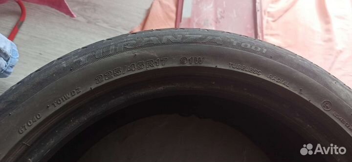 Bridgestone Turanza T001 225/45 R17