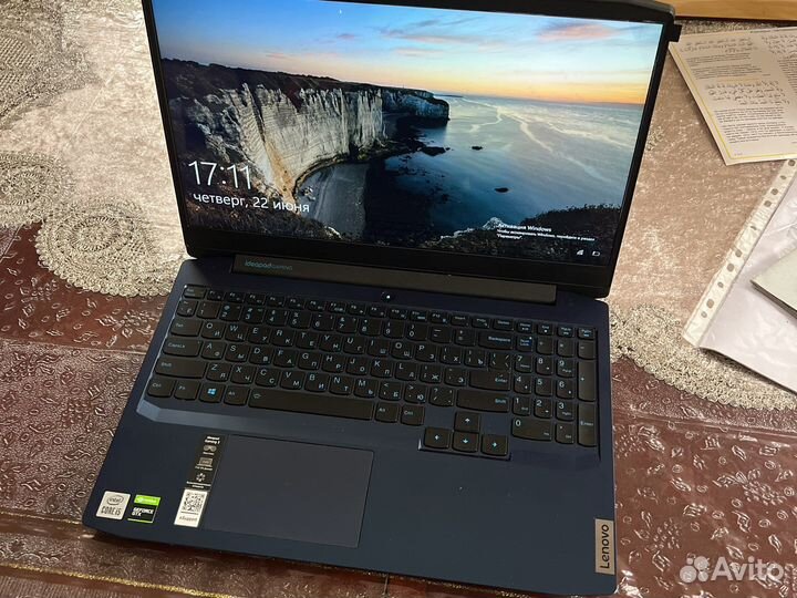 Ноутбук lenovo