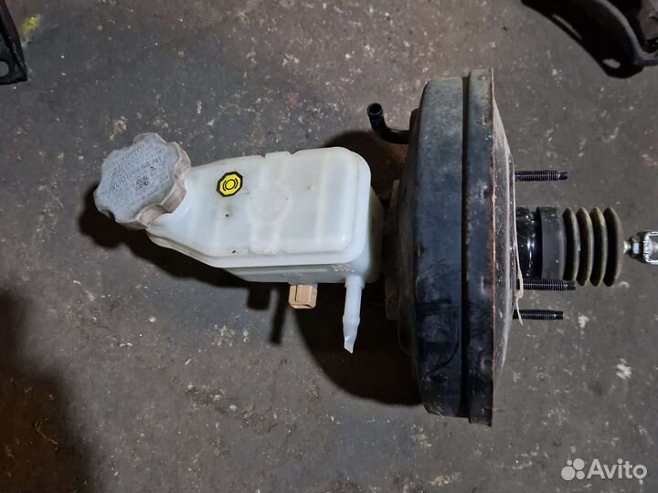 Ваккумный усилитель тормозов хендай гетц