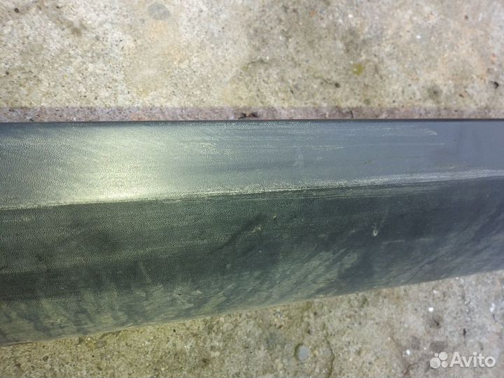 Накладка правого порога LADA Vesta