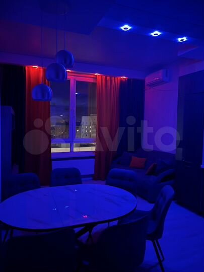 2-к. квартира, 65 м², 13/22 эт.