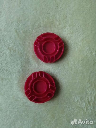 Клюшки с шайбами