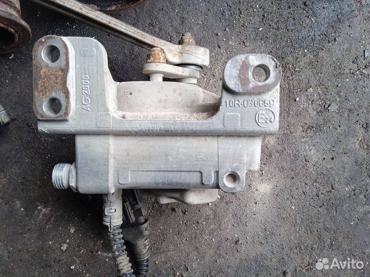 Клапан EGR Mercedes-Benz Actros 4 (MP4) 2014