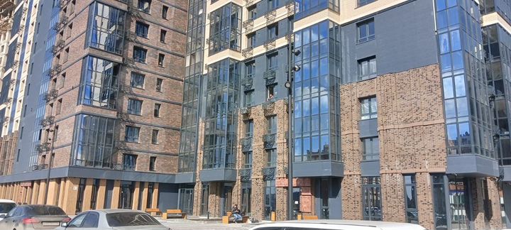 1-к. квартира, 43 м², 13/19 эт.