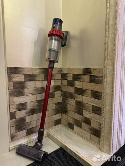 Пылесос dyson v10