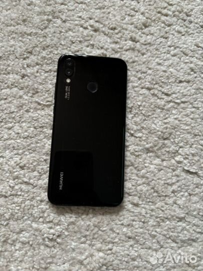 HUAWEI P20 Lite, 4/128 ГБ