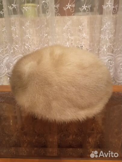 Продаются норковые шапки в хорошем состоянии