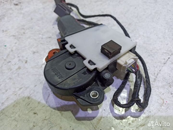 Моторчик люка Кадиллак