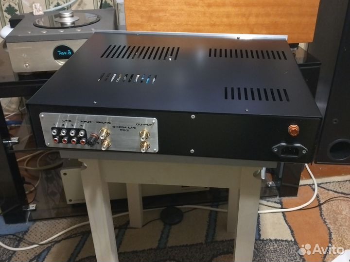 Ламповый предварительный усилитель Omega Lab
