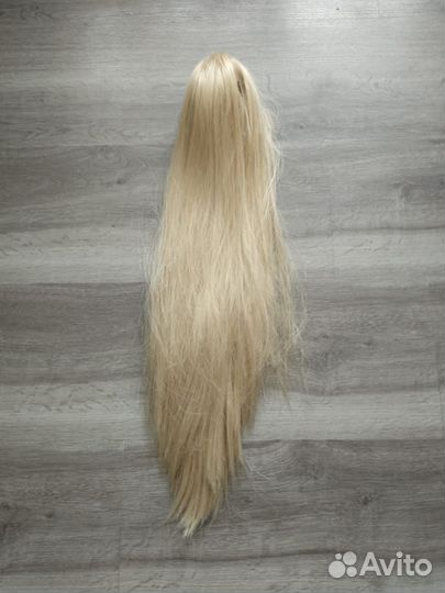 Волосы хвост заколке.ненатуральные