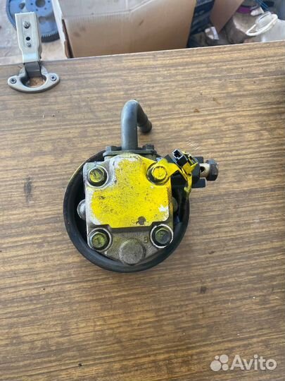 Насос гур kia carnival 2