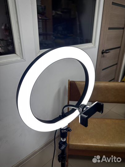 Кольцевая лампа со штативом 26 см