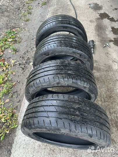 Bridgestone Potenza Adrenalin RE004 215/45 R17