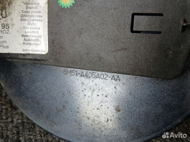 Лючок бензобака Ford Focus 2