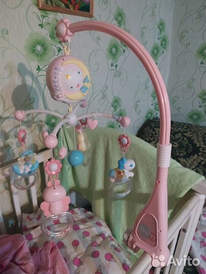 Мобиль на кроватку с проектором