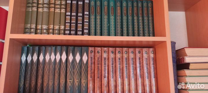 Продам сборники книг