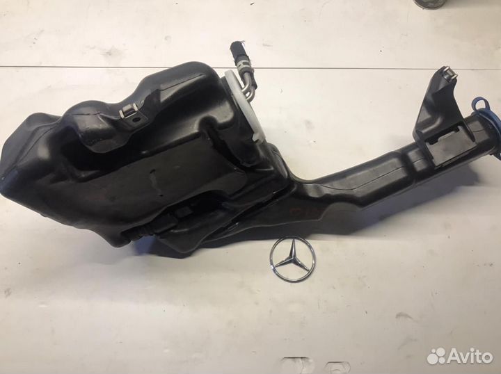Бачок омывателя Mercedes 204 207 212