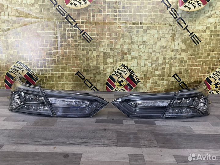 Комплект фонарей на Toyota Camry V70 S-Edition нов