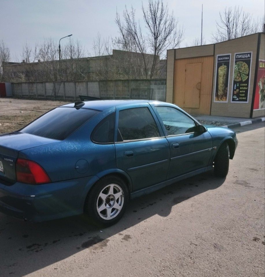 Opel Vectra: фото владельца