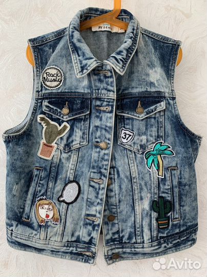 Жилетка befree и джинсы